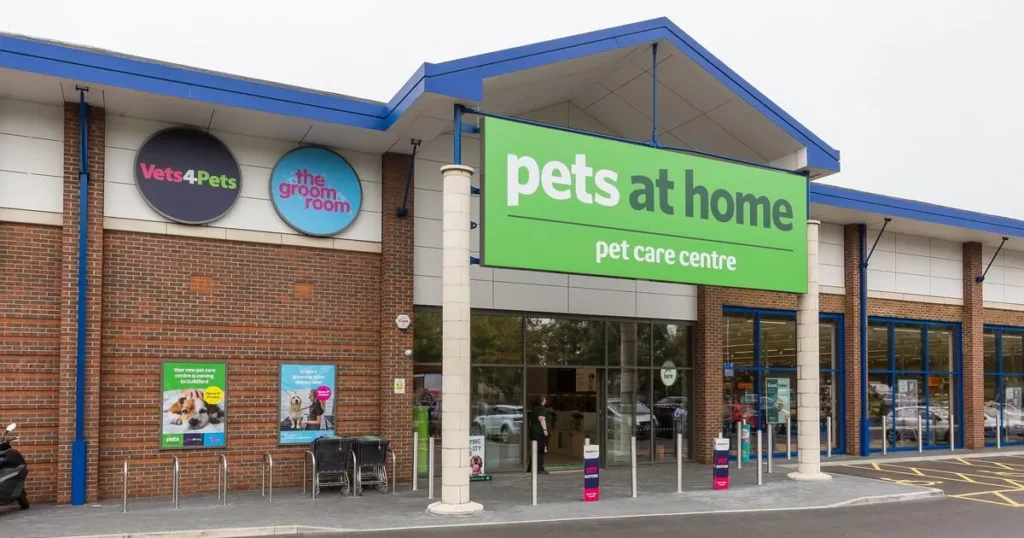 pets at home opening times